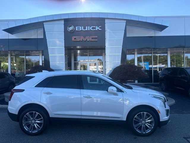 Used 2023 Cadillac XT5 Premium Luxury w/ LPO, Floor Liner Package AWD/4WD image 29