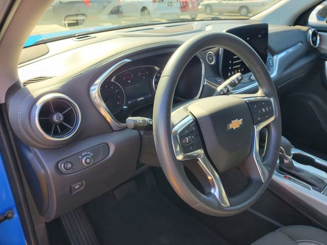 Certified 2024 Chevrolet Blazer LT w/ Convenience Package FWD image 23