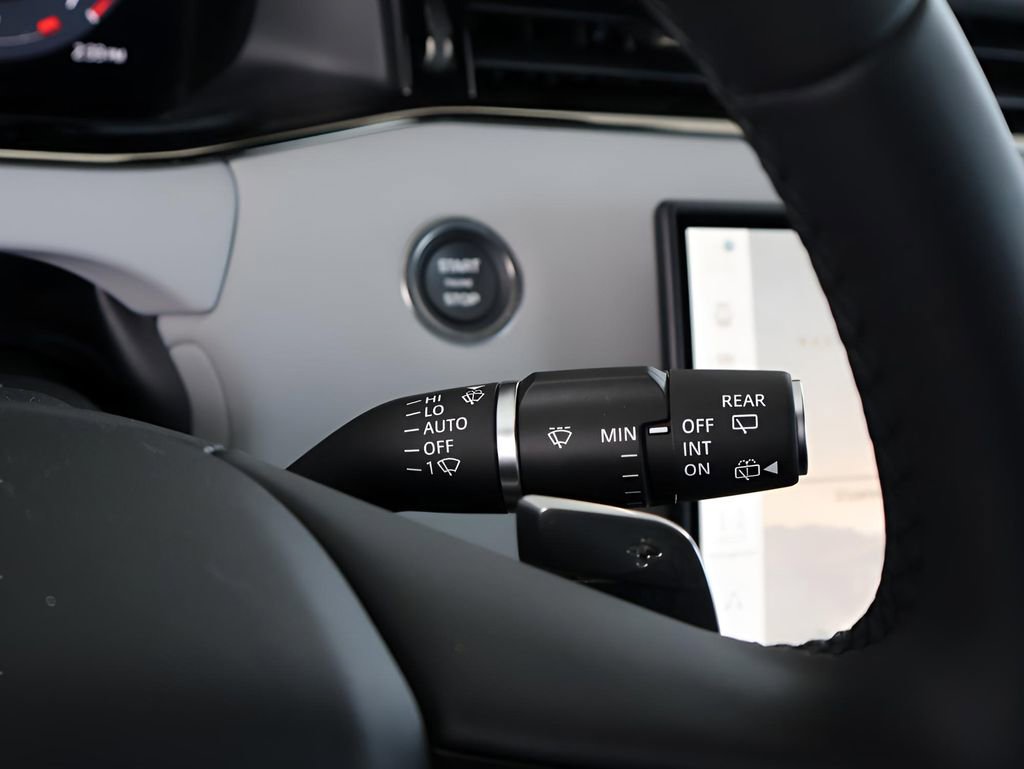 New 2026 Land Rover Range Rover Evoque Dynamic SE image 65