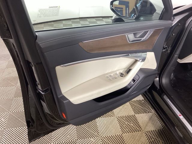 Used 2024 Audi A6 3.0T Prestige image 16