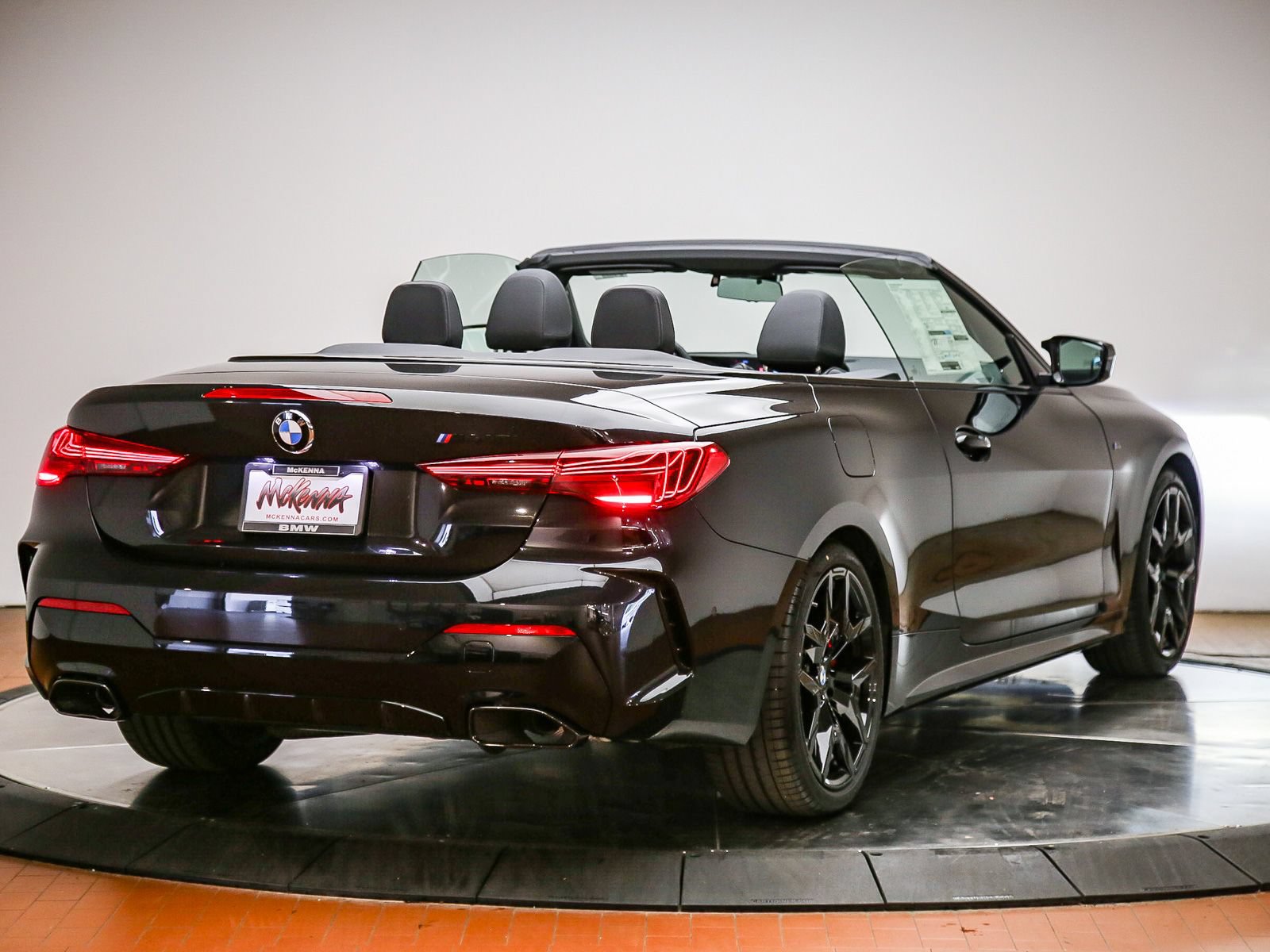New 2026 BMW M440i Convertible w/ Premium Package RWD image 5