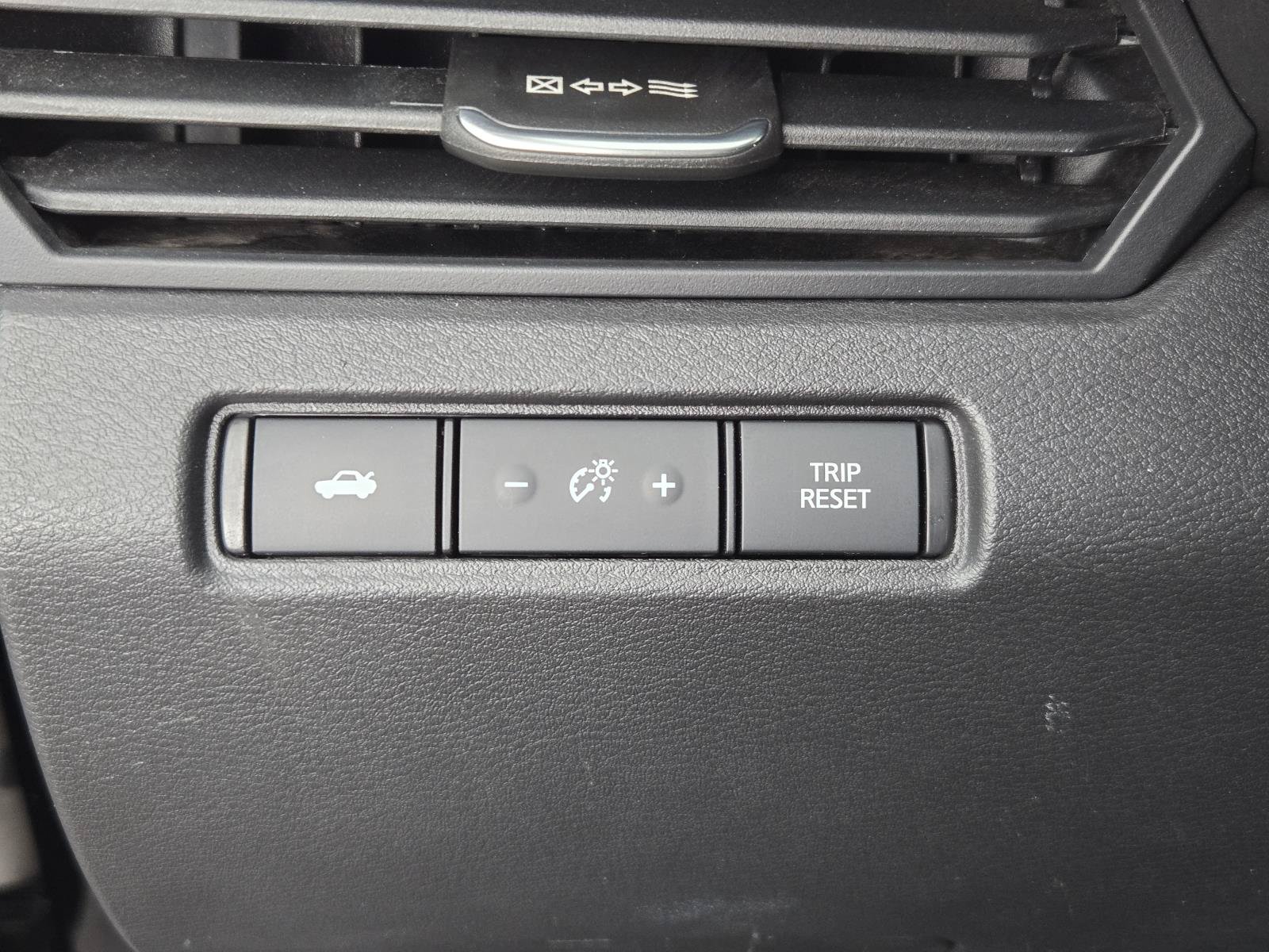 Used 2023 Nissan Altima 2.5 SV FWD image 20