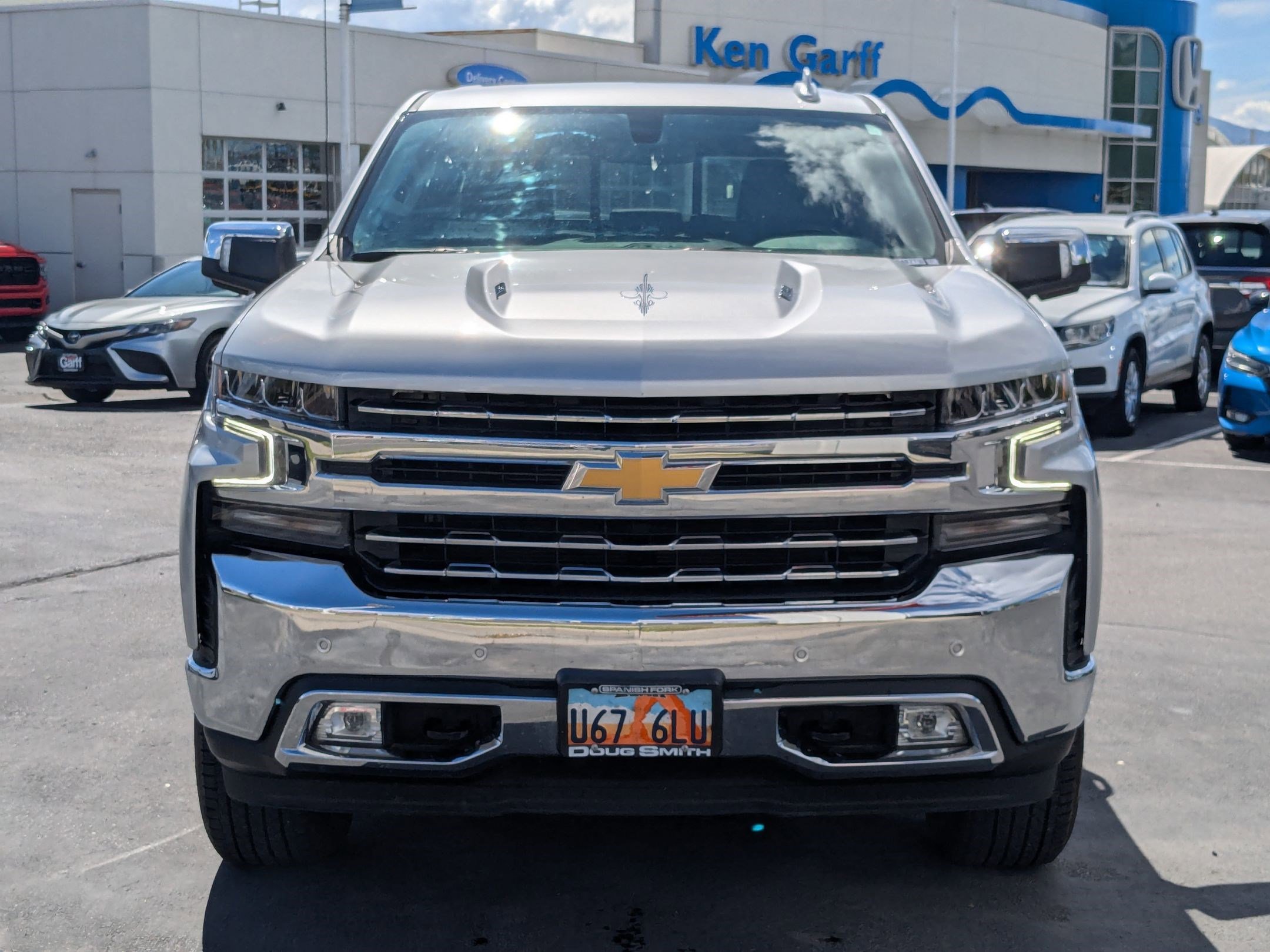 Used 2021 Chevrolet Silverado 1500 LTZ w/ Z71 Off-Road Package AWD/4WD image 11