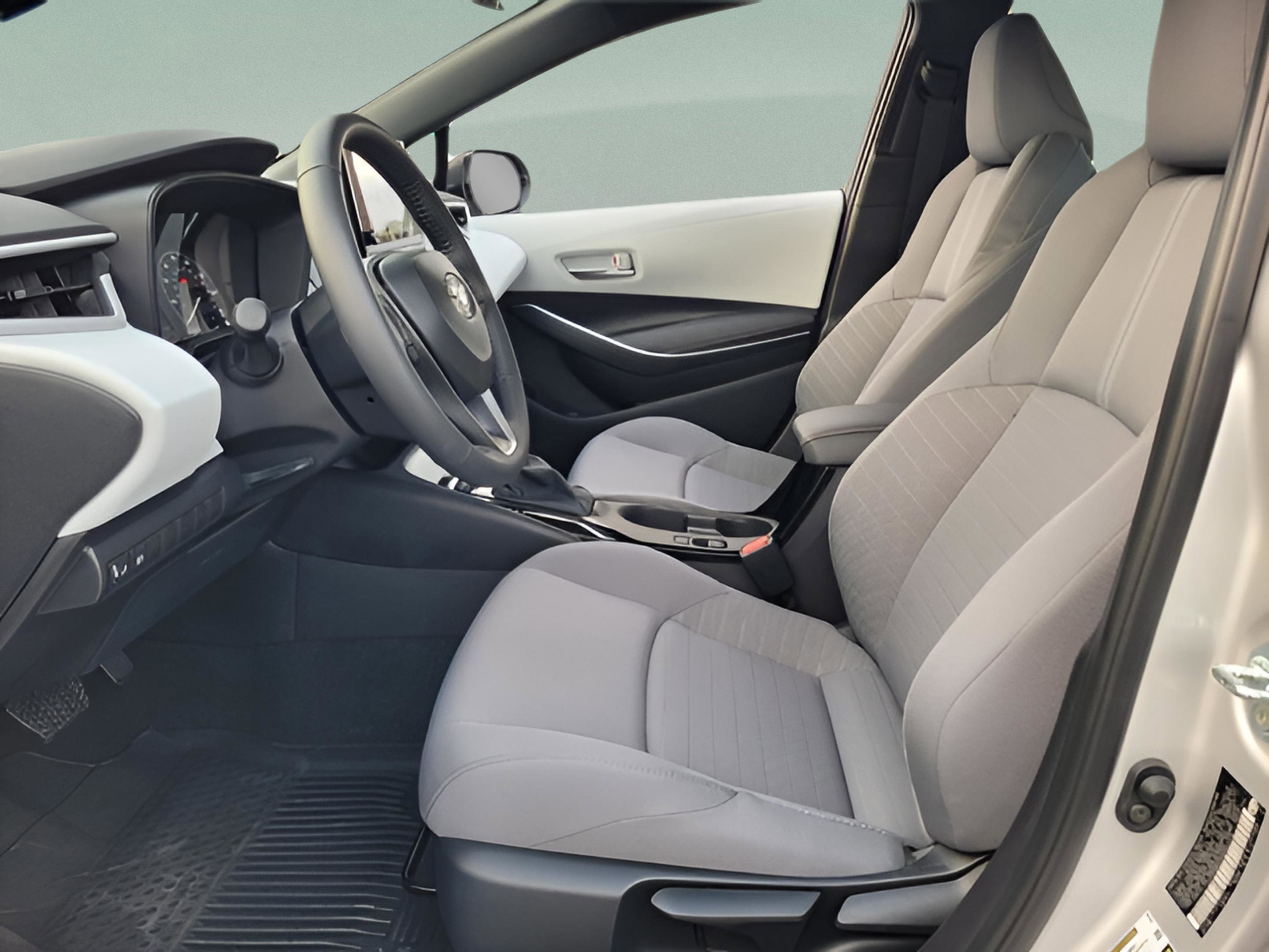 Certified 2025 Toyota Corolla SE image 9