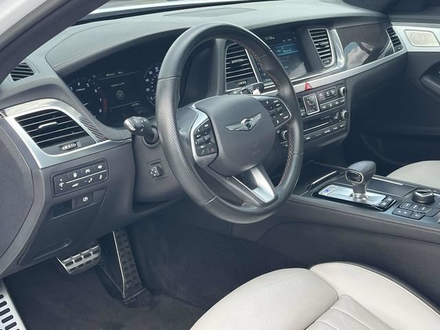 Used 2018 Genesis G80 3.3T Sport RWD image 12
