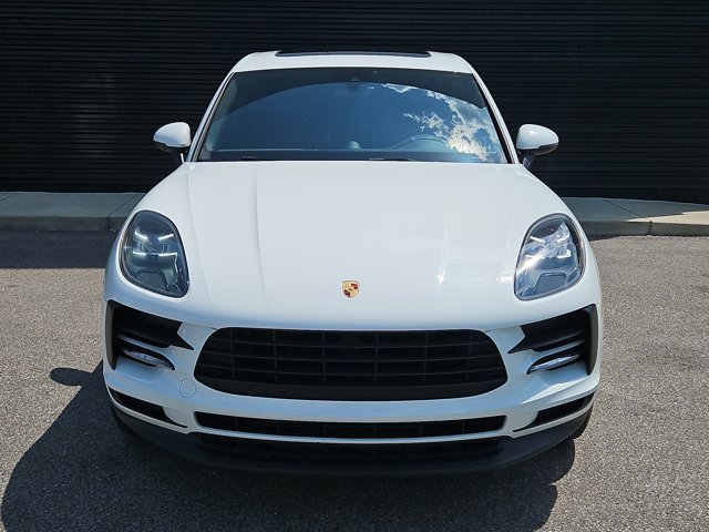 Certified 2021 Porsche Macan AWD/4WD image 2