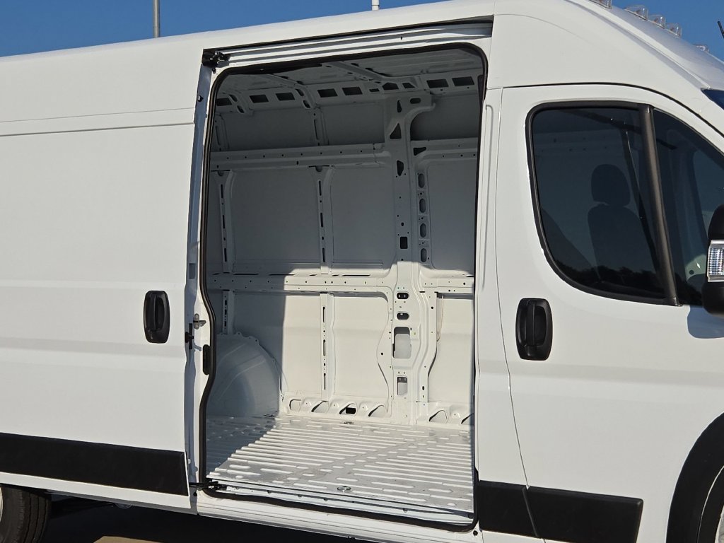 New 2027 RAM ProMaster 2500 w/ Convenience Group FWD image 27