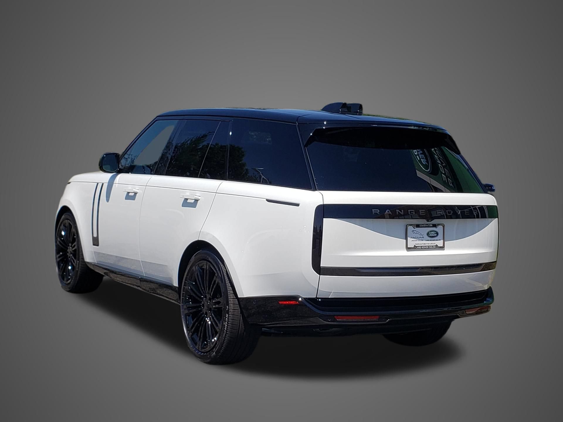 New 2026 Land Rover Range Rover SE AWD/4WD image 7