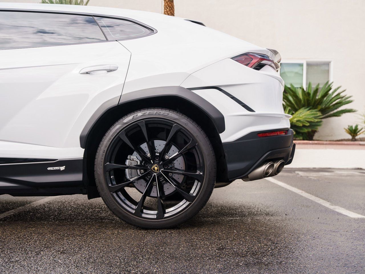 Used 2023 Lamborghini Urus S image 33