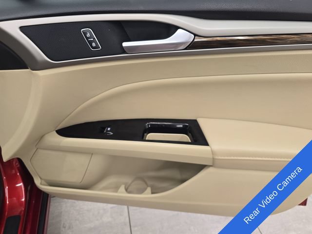 Used 2013 Ford Fusion SE FWD image 12