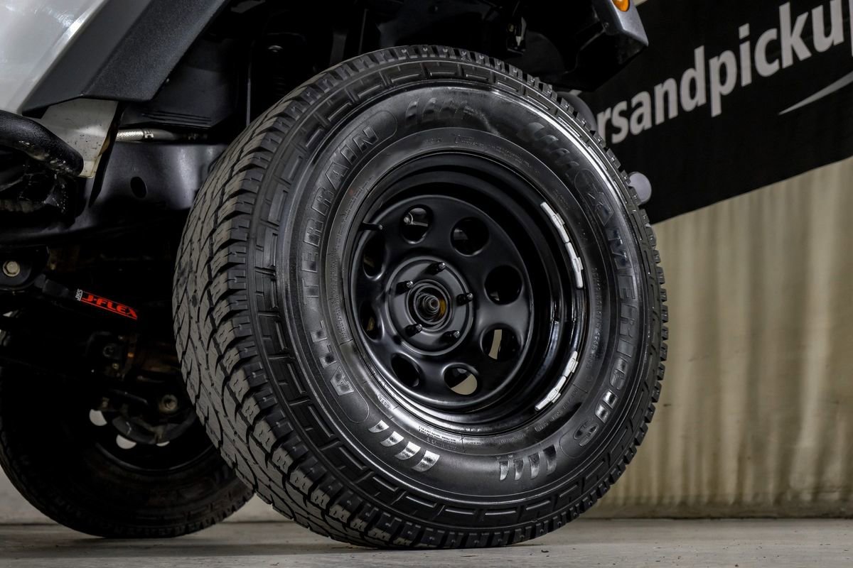 Used 2018 Jeep Wrangler Sport image 46