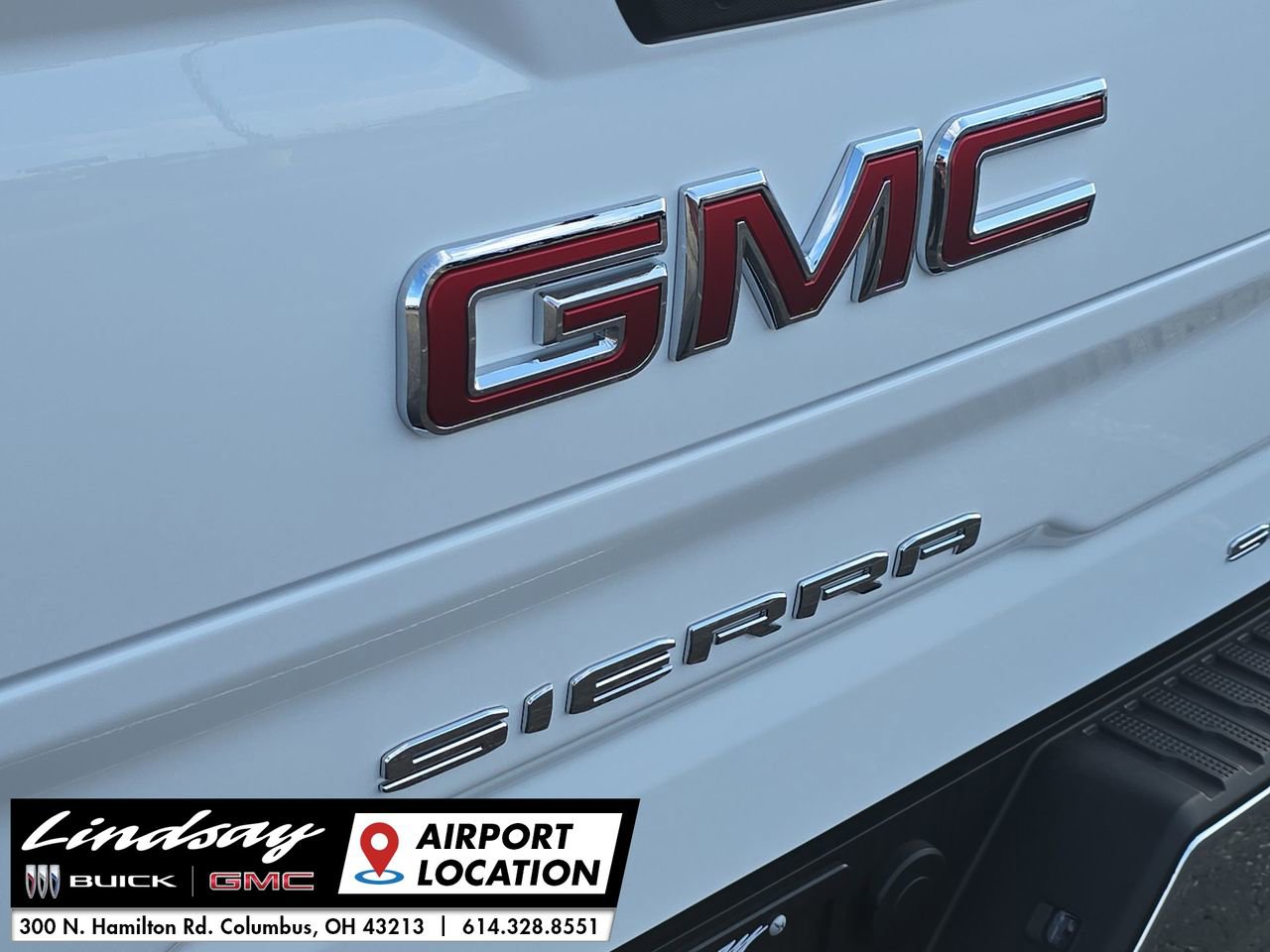 New 2025 GMC Sierra 1500 SLT w/ SLT Premium Plus Package image 32