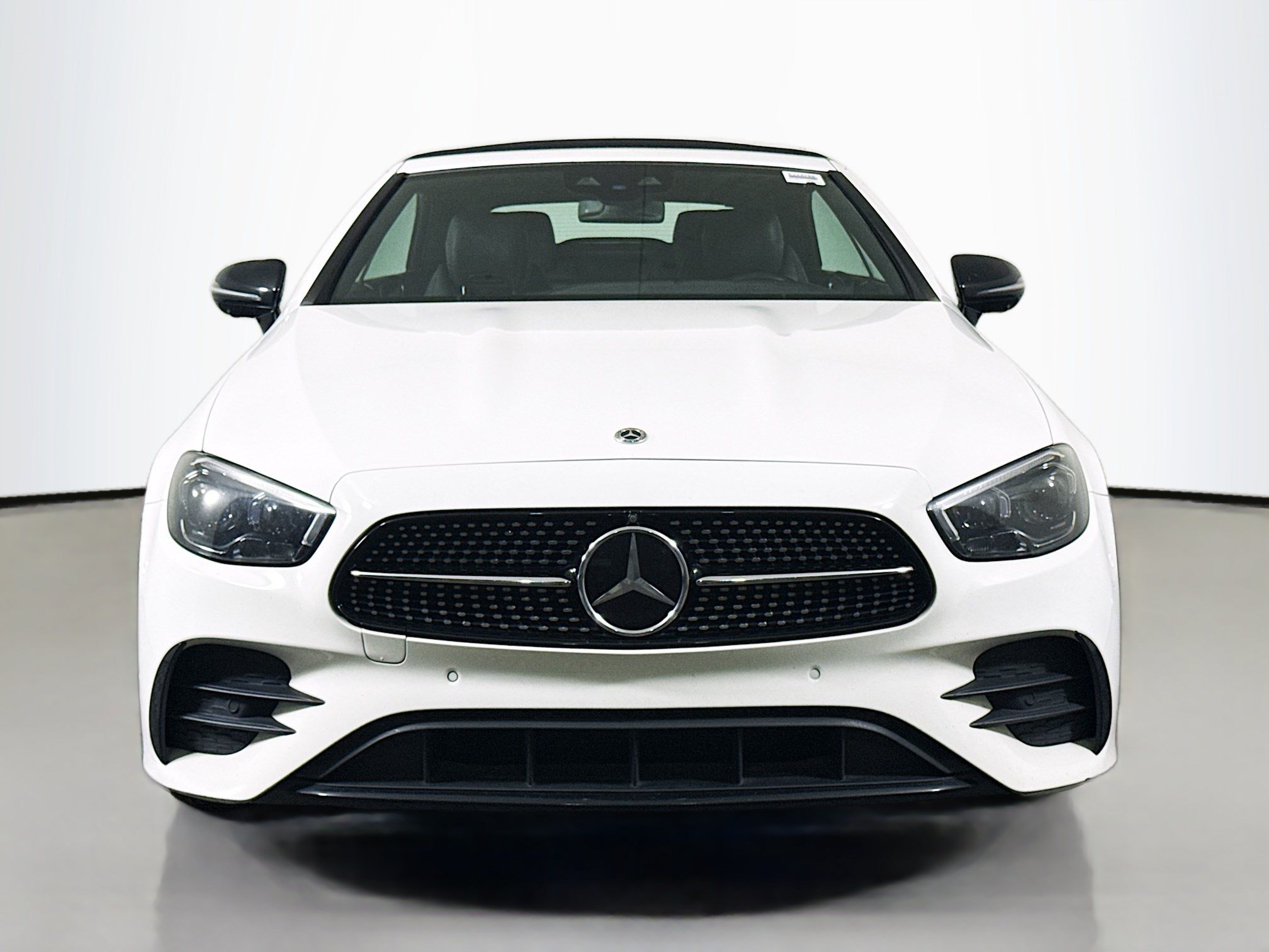 Used 2022 Mercedes-Benz E 450 Cabriolet w/ AMG Line image 2