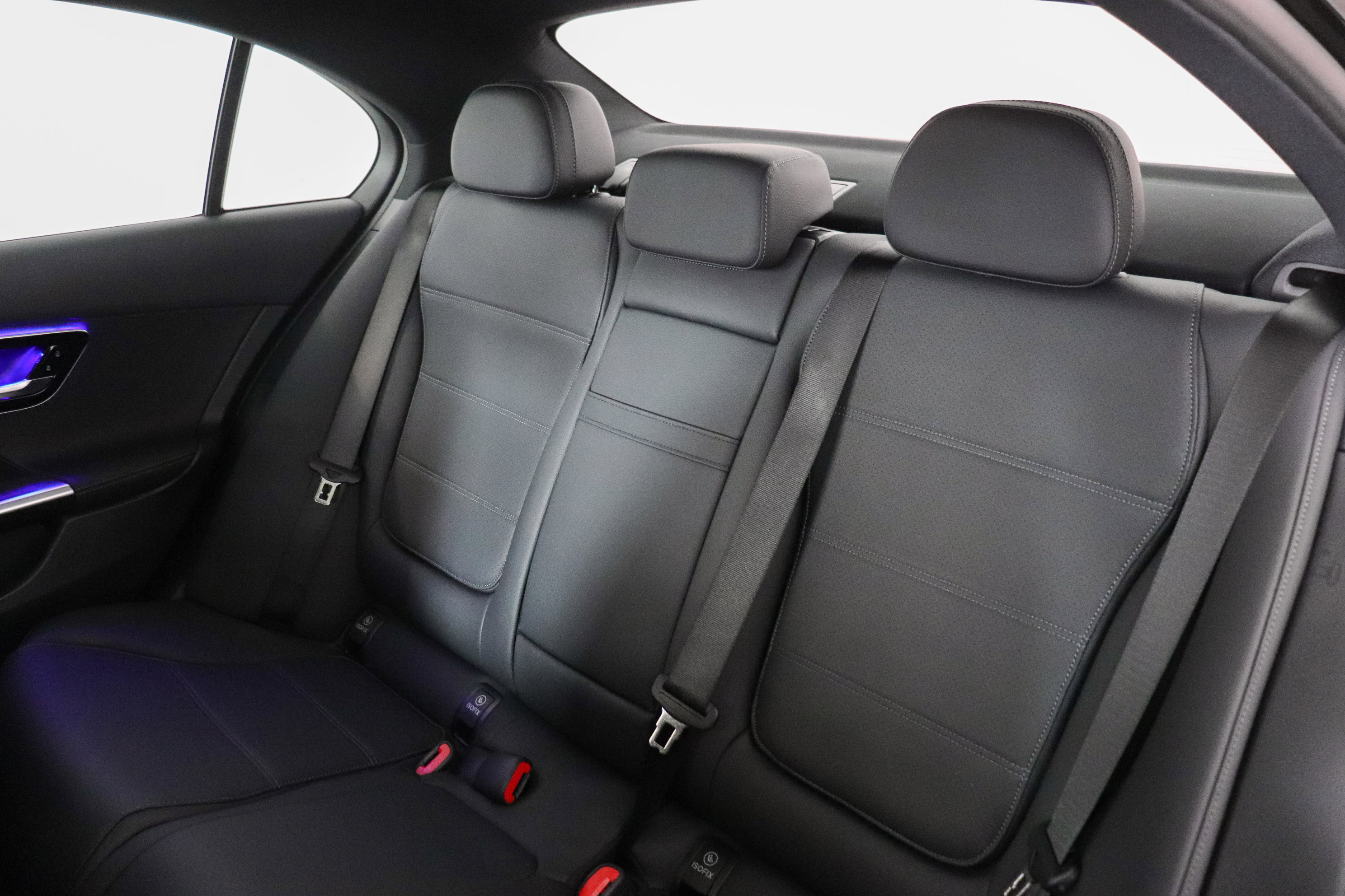 Used 2025 Mercedes-Benz C 300 4MATIC Sedan image 21