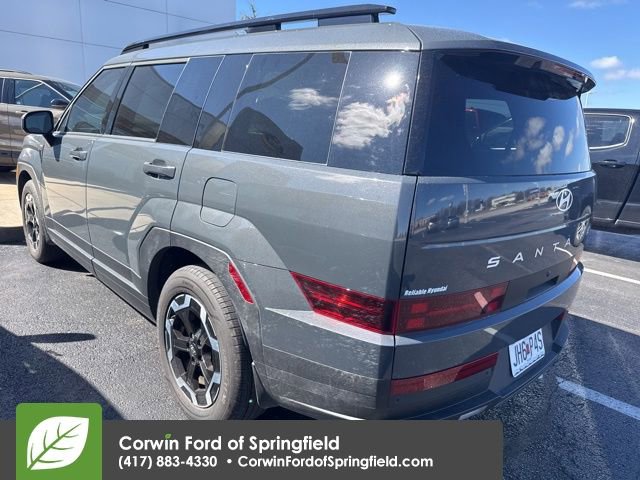 Used 2025 Hyundai Santa Fe SEL image 2