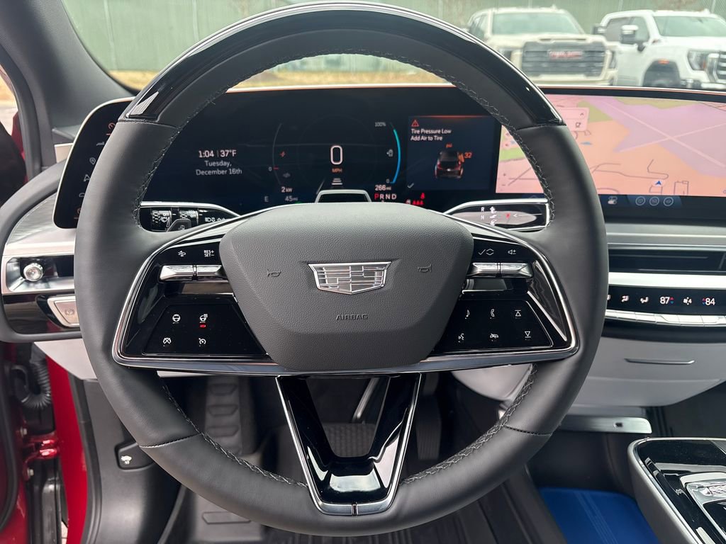 New 2025 Cadillac Lyriq Premium Luxury w/ LPO, Floor Liner Package image 27