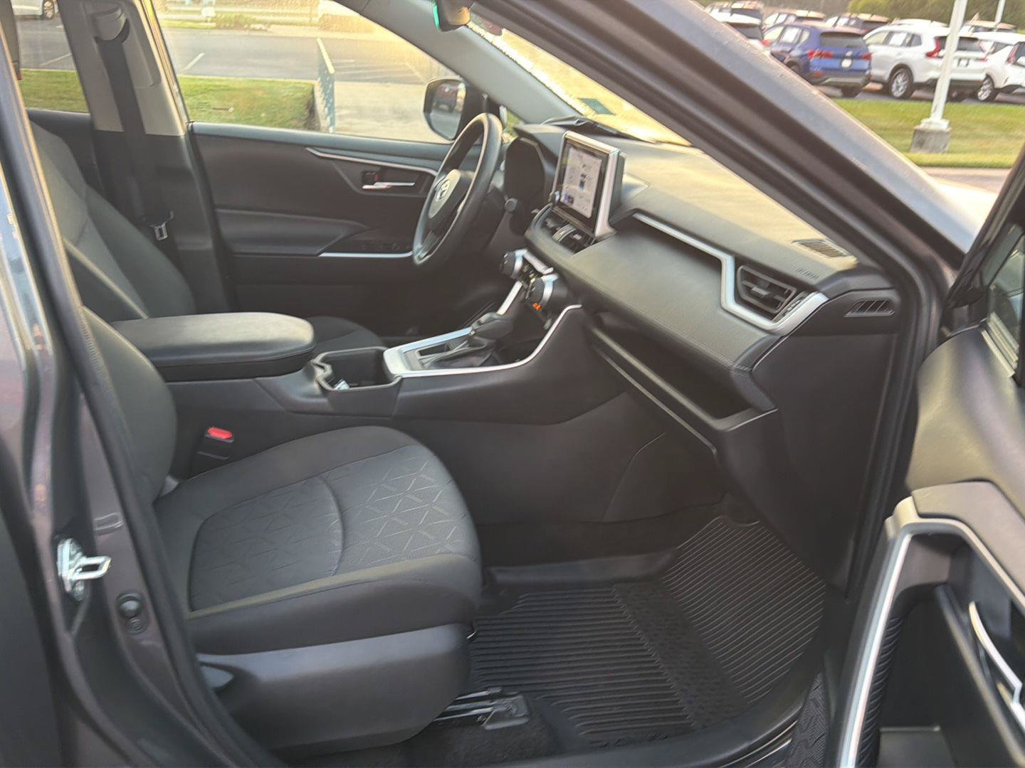 Certified 2024 Toyota RAV4 XLE w/ Convenience Package FWD image 13
