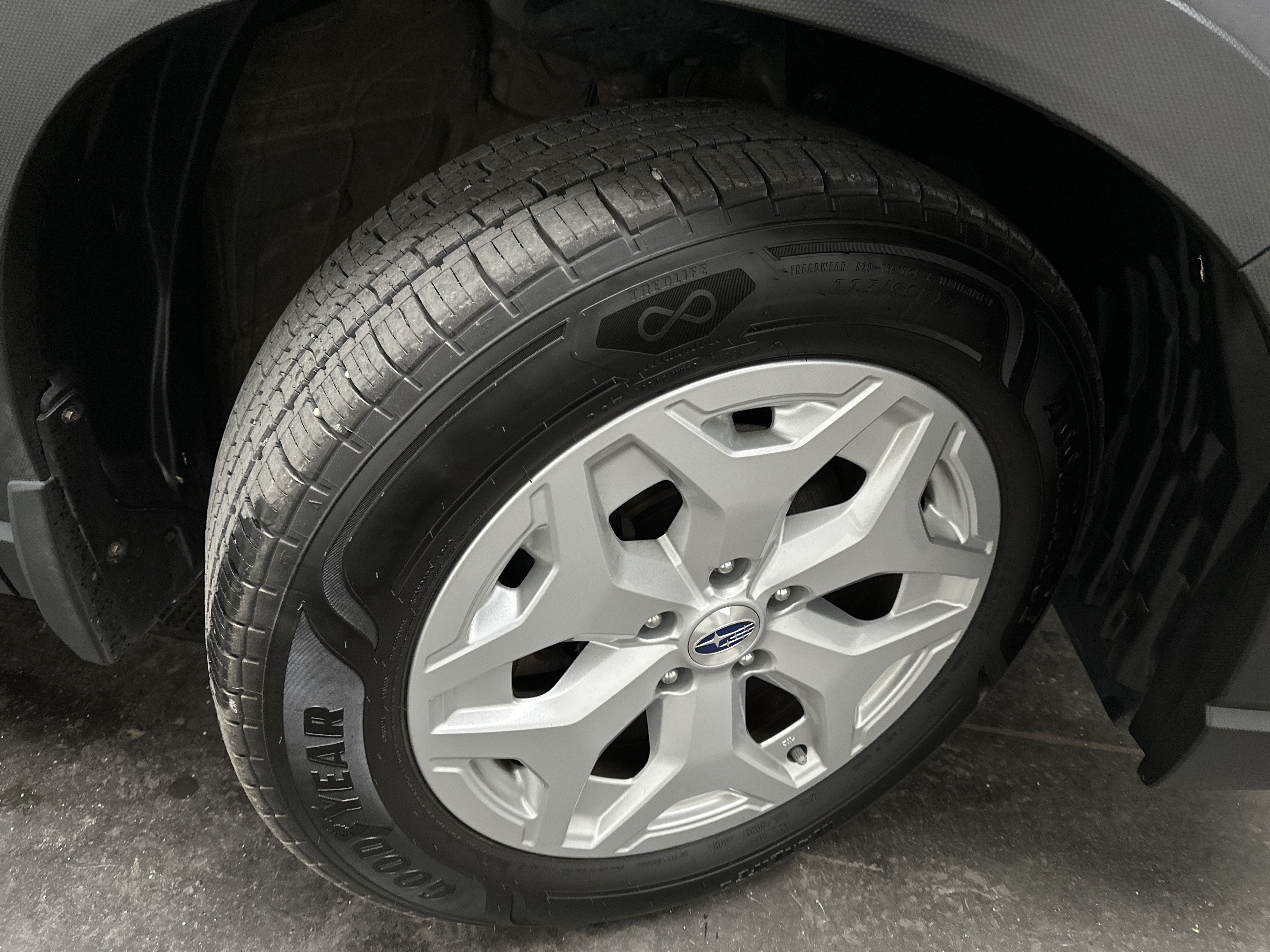 Used 2019 Subaru Forester w/ Alloy Wheel Package AWD/4WD image 8