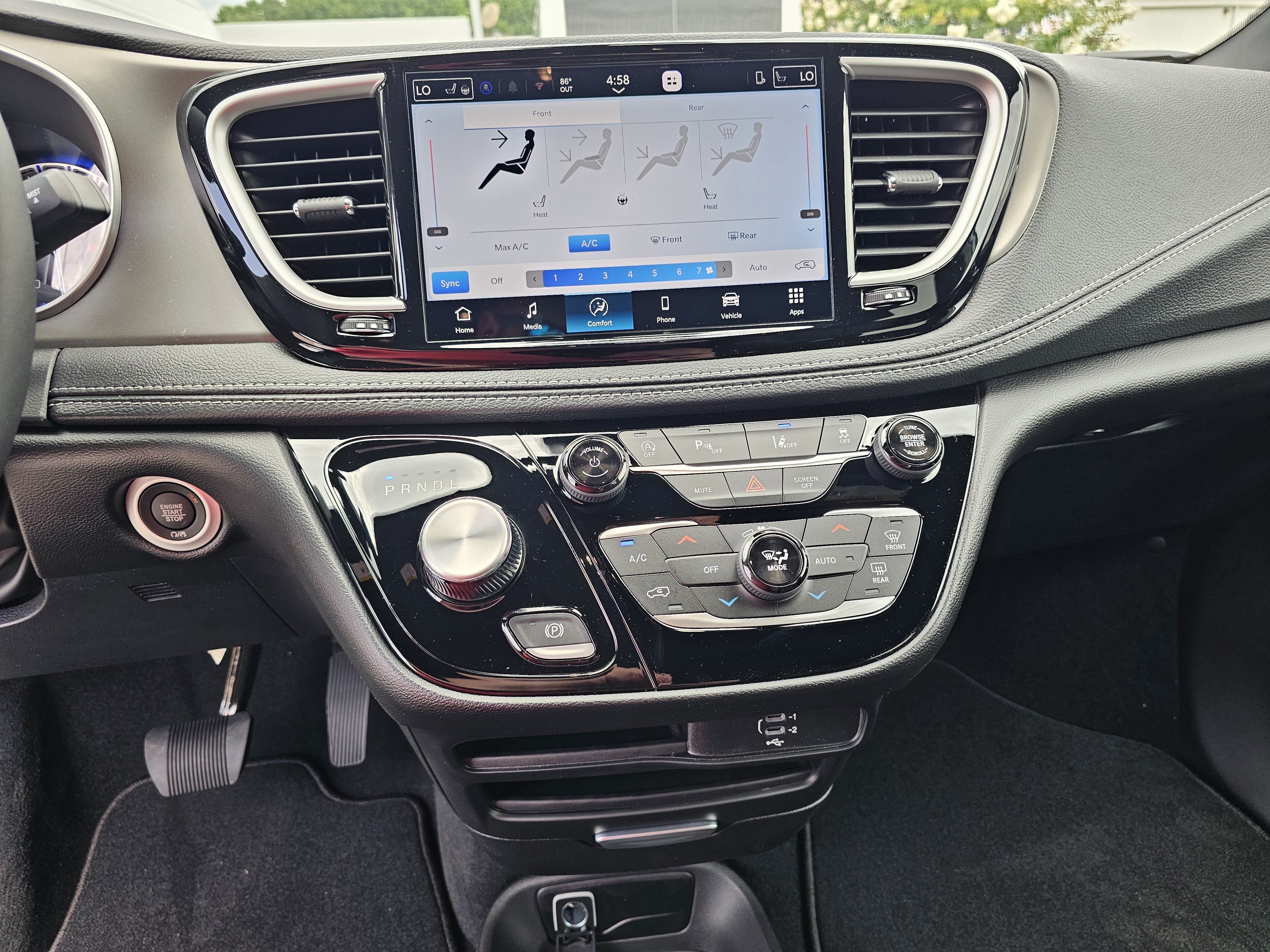 New 2027 Chrysler Pacifica Select FWD image 24