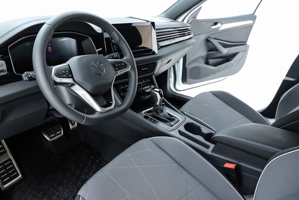 New 2025 Volkswagen Jetta Sport image 19