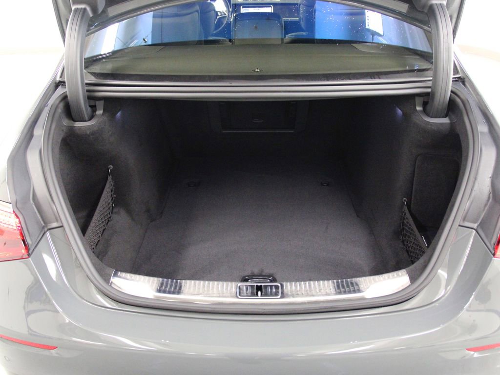 New 2026 Mercedes-Benz S 580 4MATIC Sedan image 17