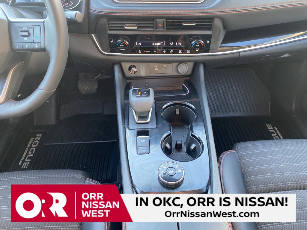 Used 2025 Nissan Rogue SV w/ Rock Creek Premium Package image 27