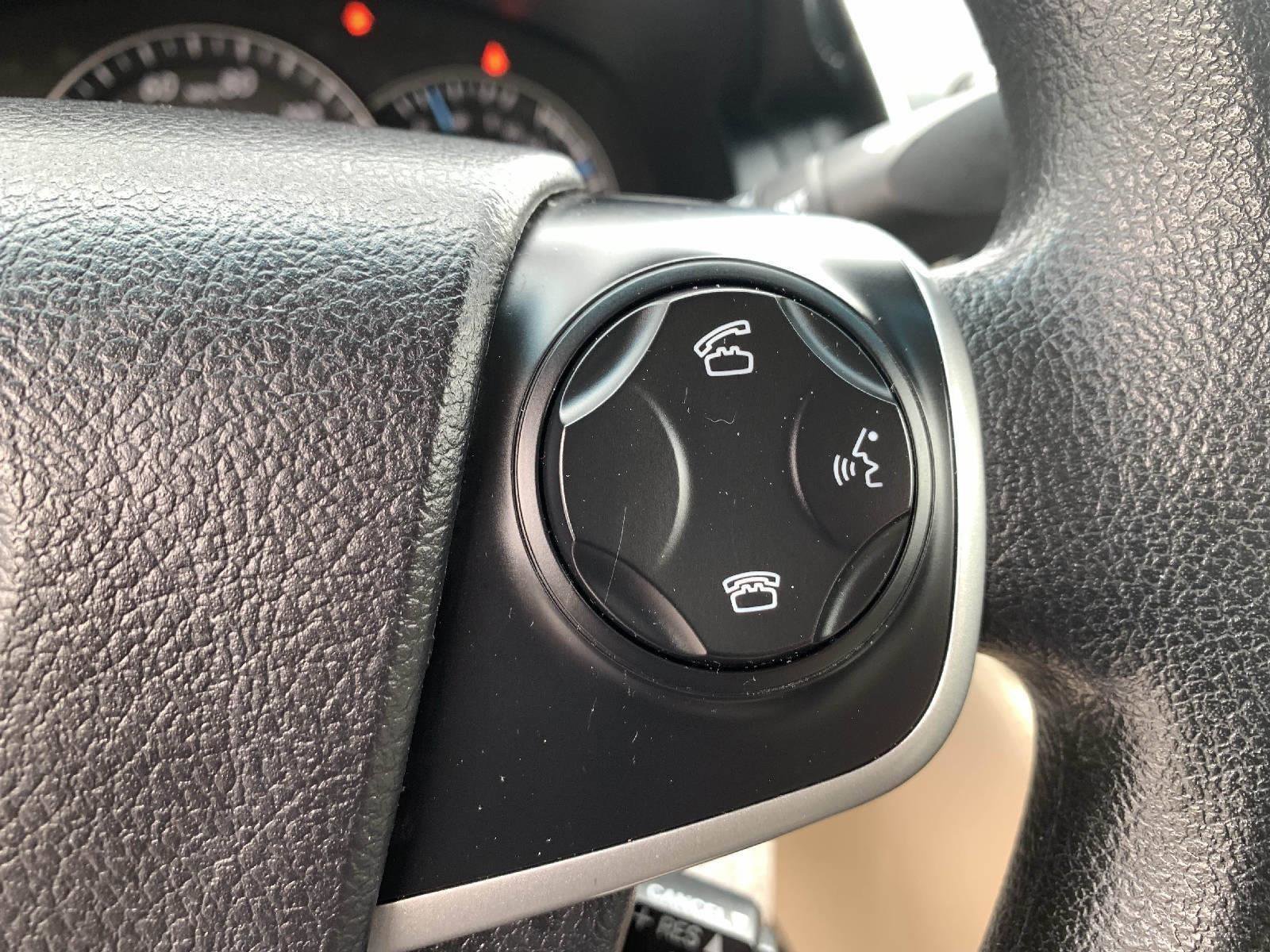 Used 2014 Toyota Camry LE FWD image 16
