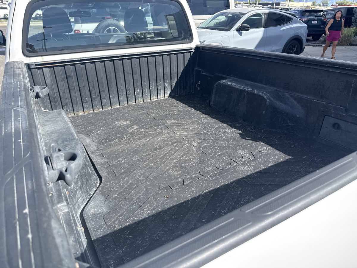 Used 2015 Toyota Tacoma 4x4 Access Cab image 12