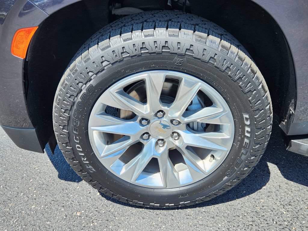 Used 2022 Chevrolet Tahoe Premier AWD/4WD image 15