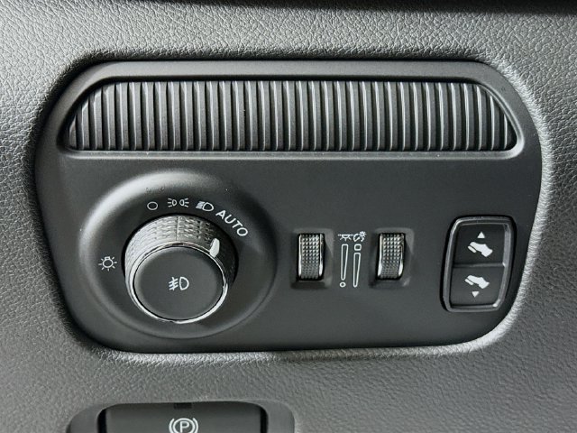 Used 2023 Jeep Wagoneer Series II AWD/4WD image 10
