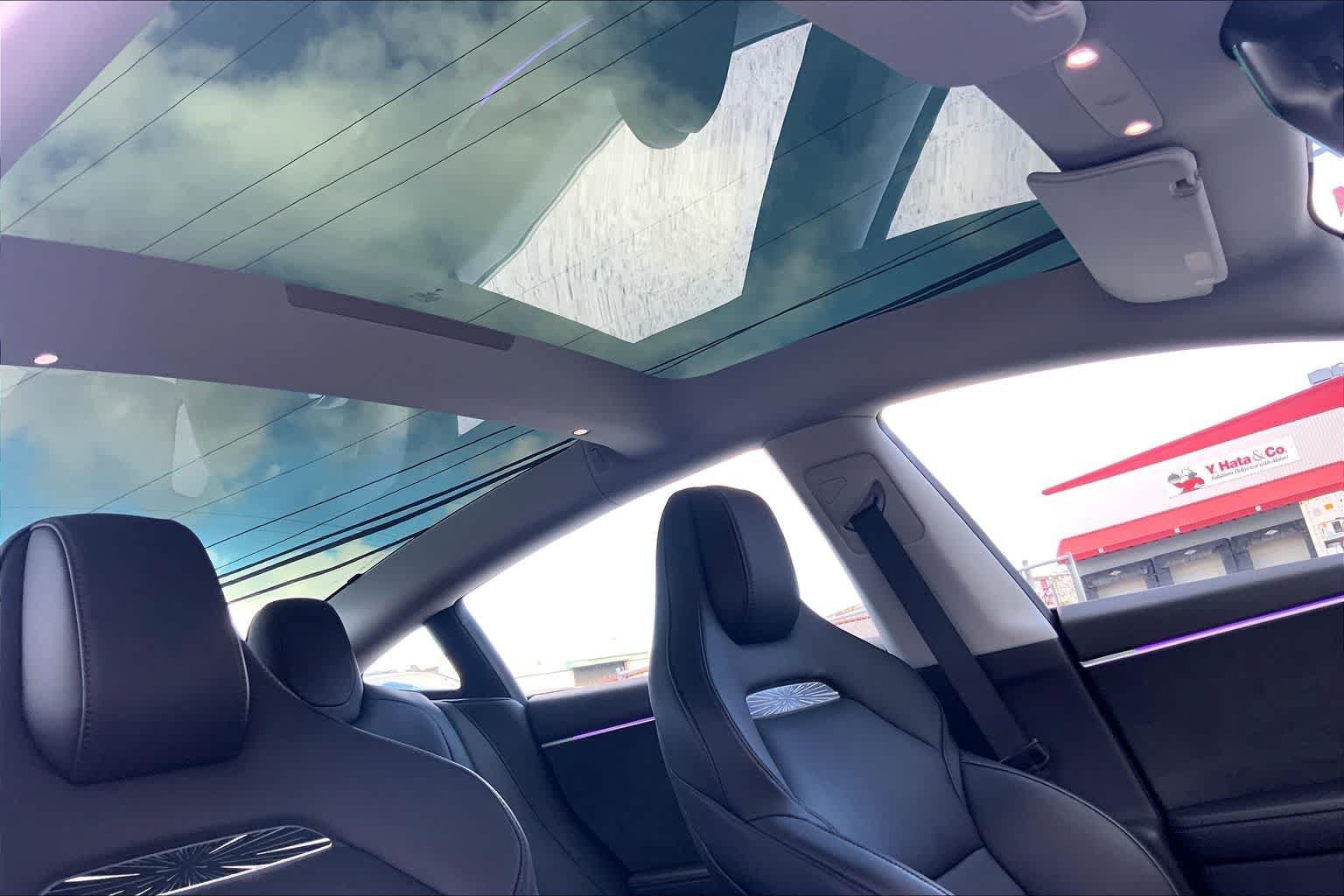 Used 2025 Tesla Model 3 Performance AWD/4WD image 30