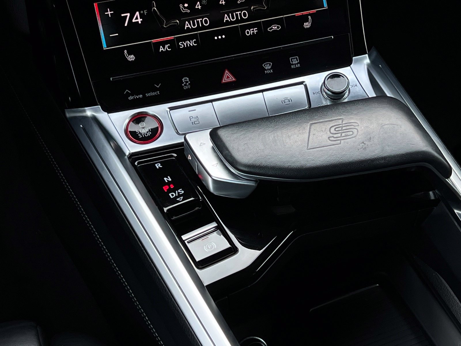 Used 2023 Audi e-tron S Prestige w/ Prestige Package AWD/4WD image 26