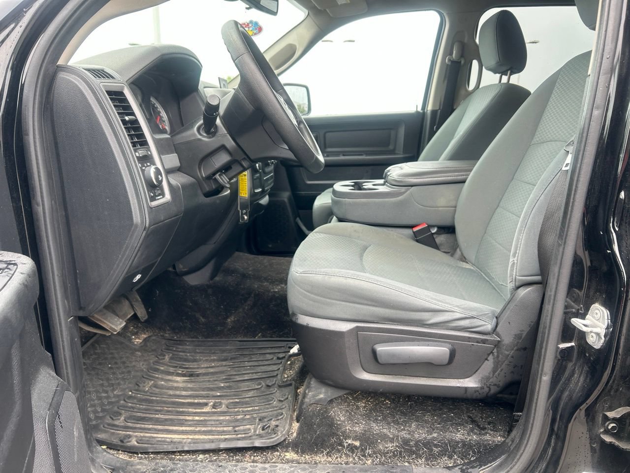 Used 2014 RAM 1500 Express AWD/4WD image 10