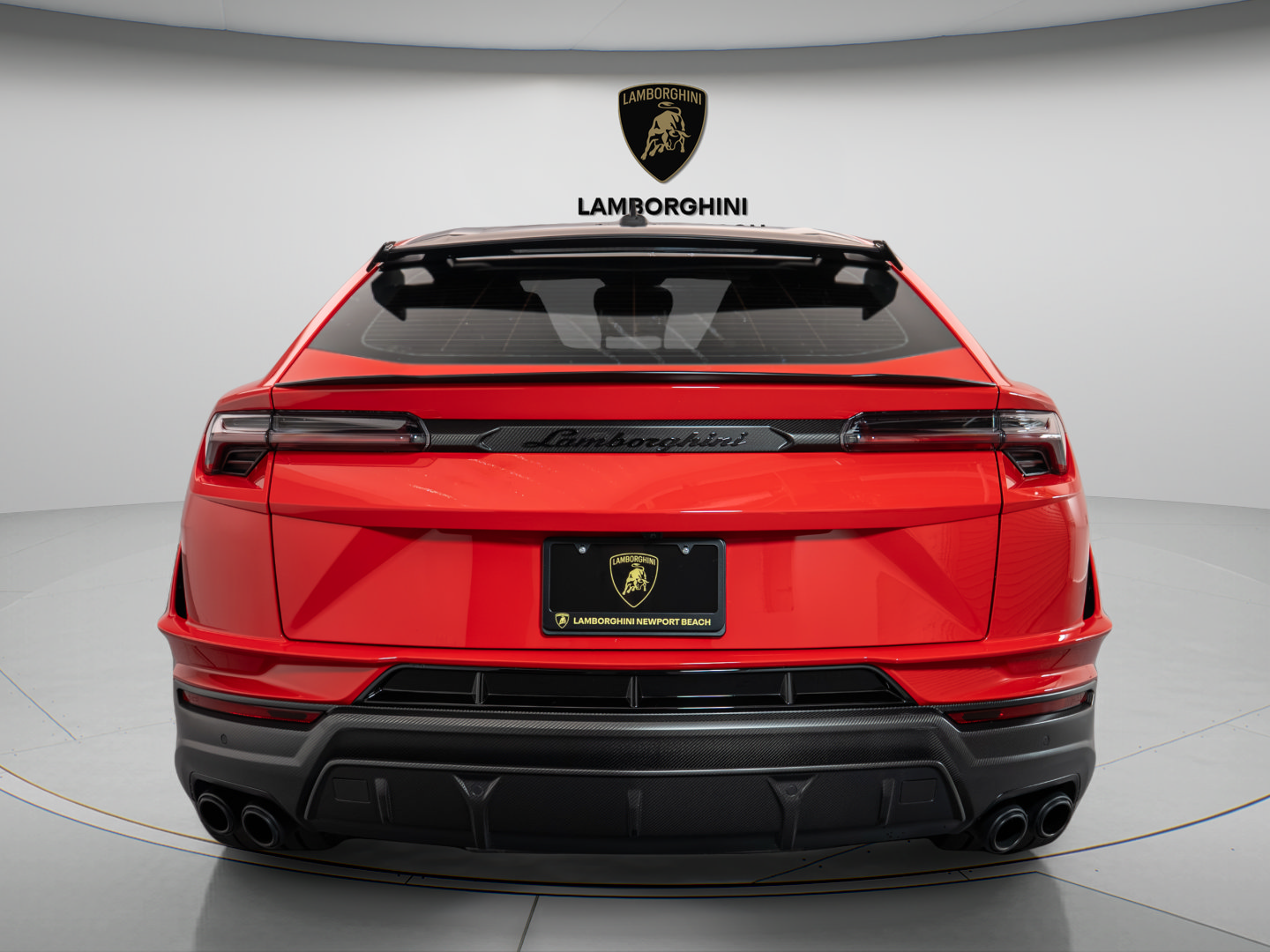 Used 2024 Lamborghini Urus Performante AWD/4WD image 5