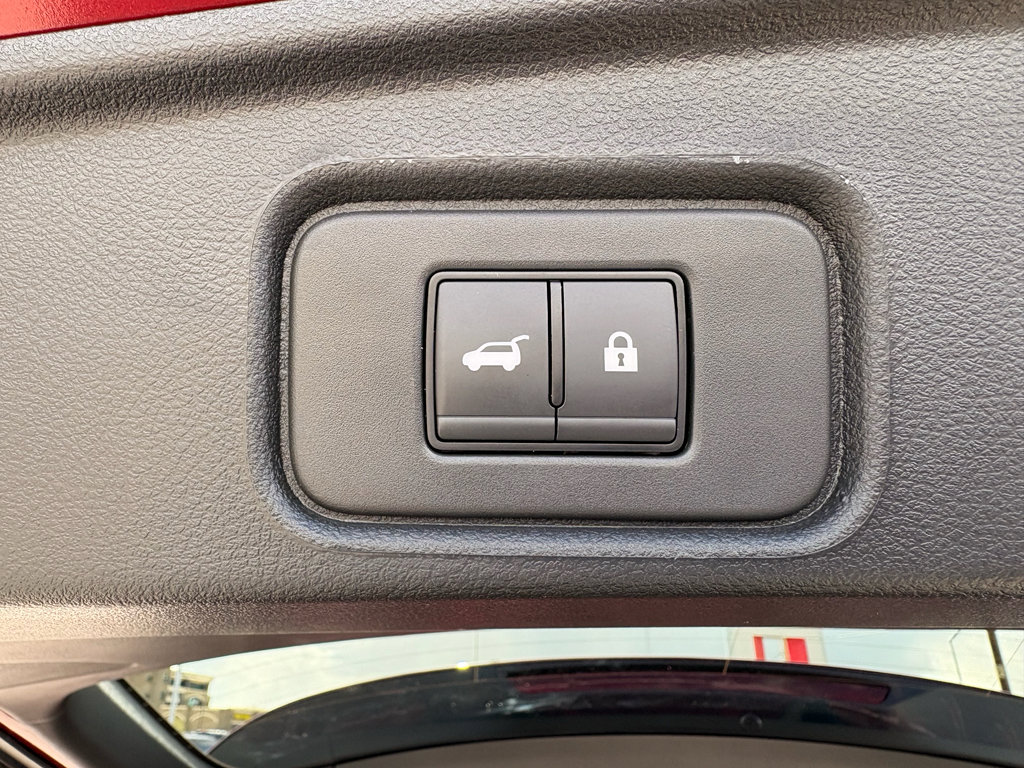 Certified 2025 Nissan Pathfinder Rock Creek AWD/4WD image 12