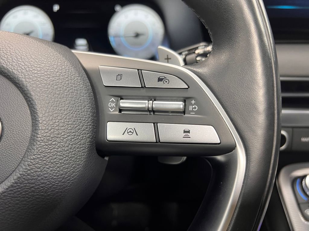 Used 2023 Hyundai Palisade Calligraphy image 9