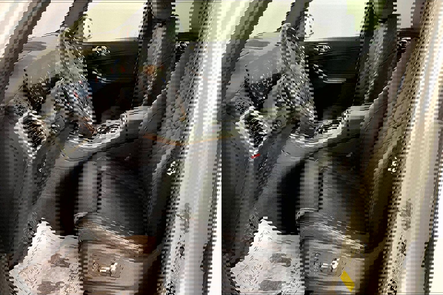 Certified 2024 BMW X5 xDrive40i w/ Premium Package image 6