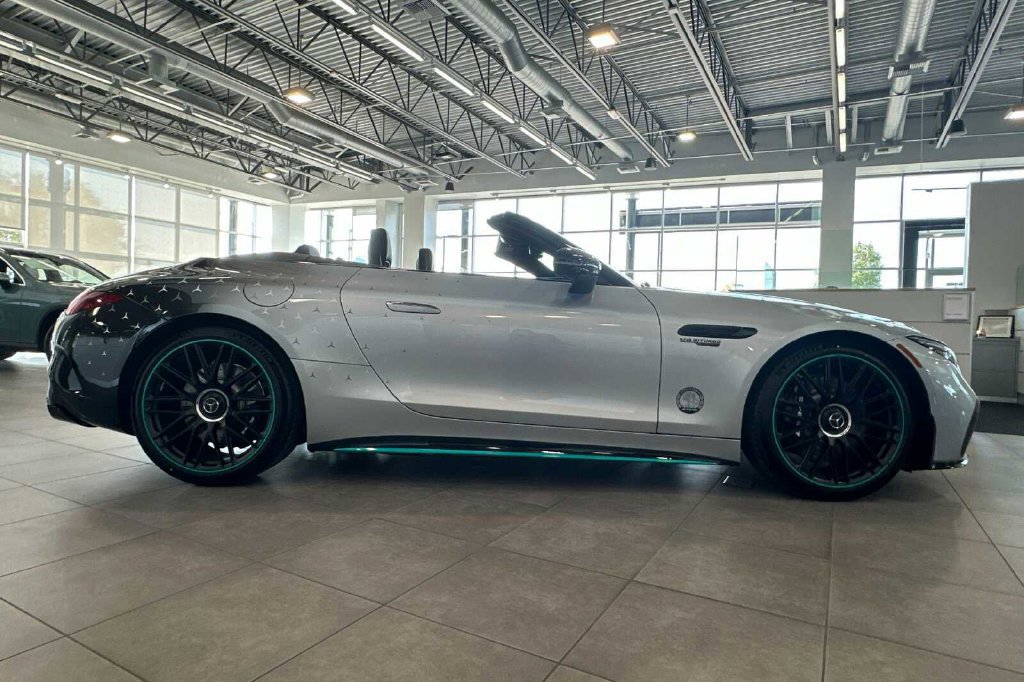 New 2024 Mercedes-Benz SL 63 AMG 4MATIC image 27