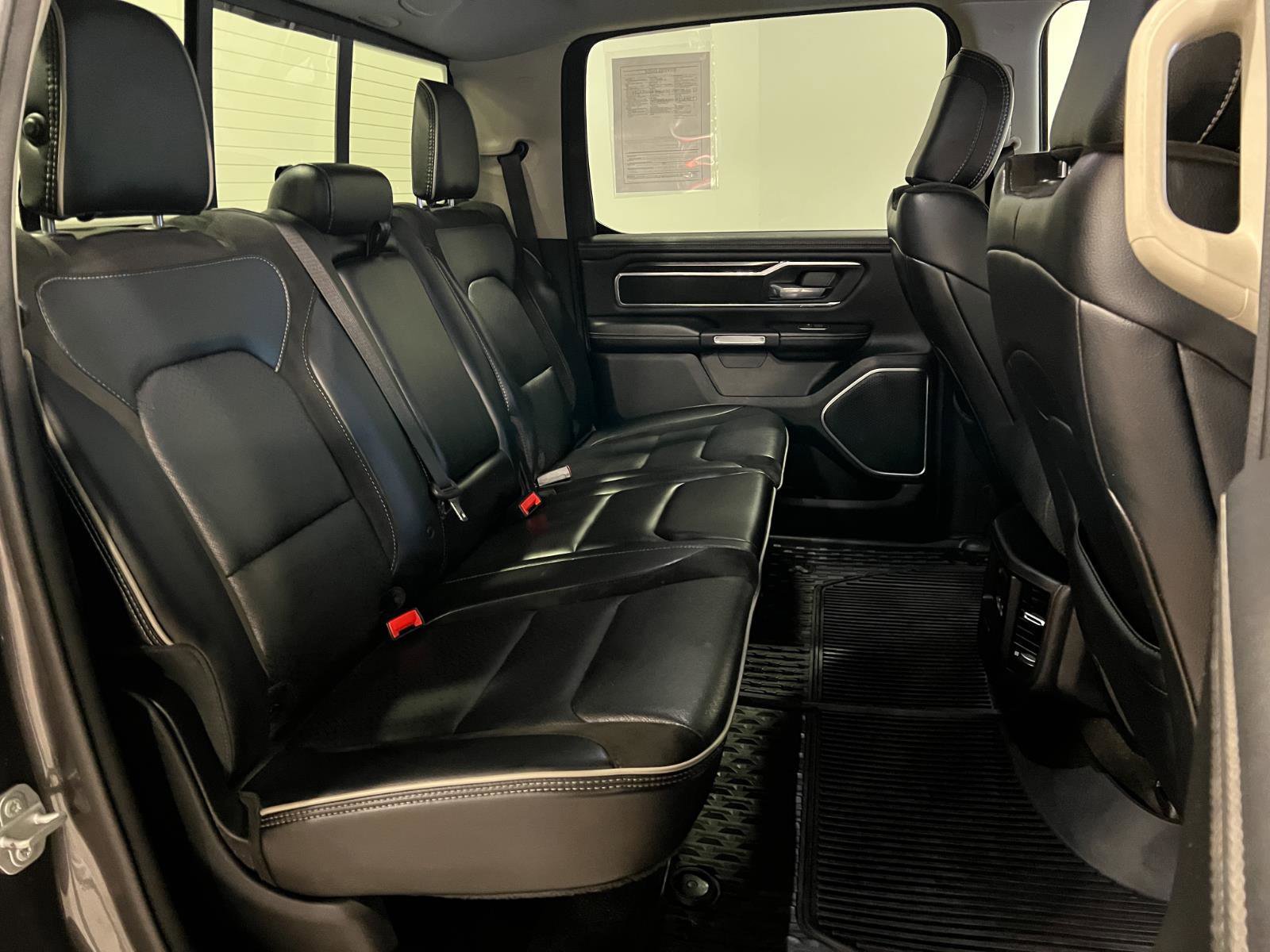 Used 2022 RAM 1500 Laramie image 31