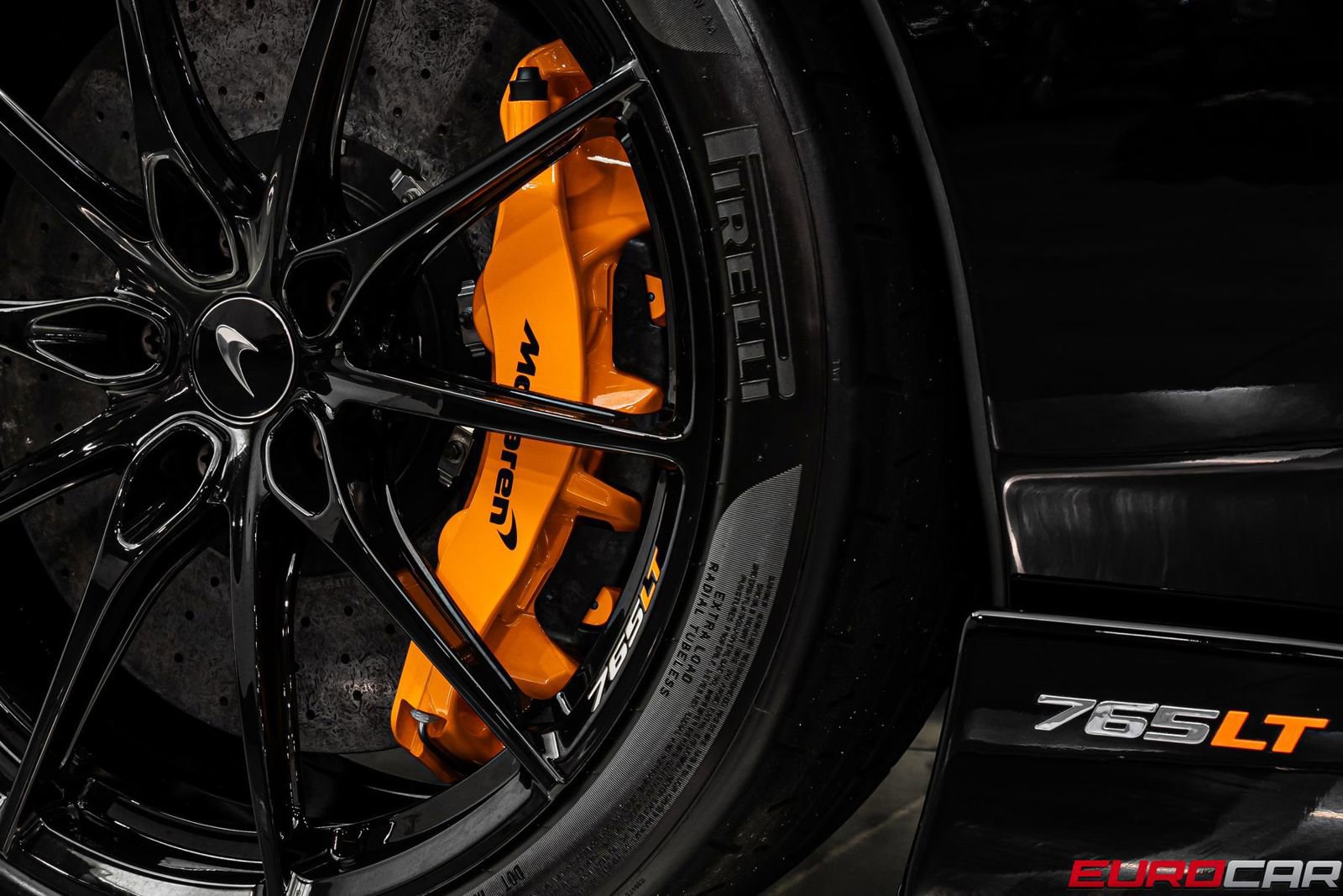 Used 2022 McLaren 765LT RWD image 27