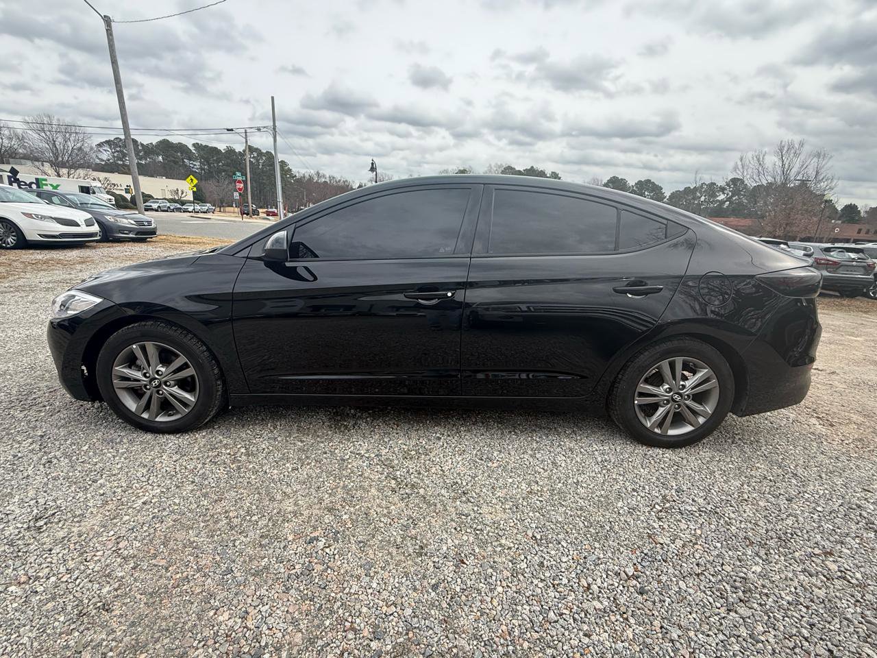 Used 2017 Hyundai Elantra Value Edition w/ Cargo Package image 8