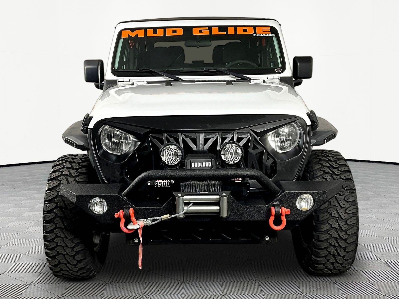 Used 2023 Jeep Wrangler Sport AWD/4WD image 2