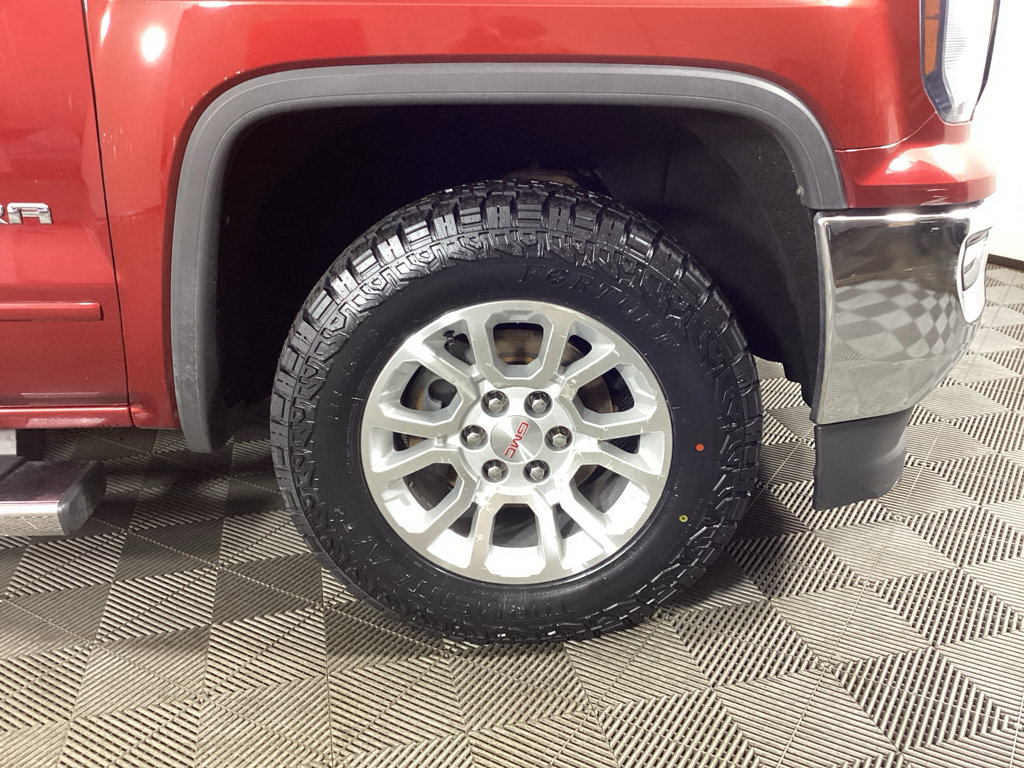 Used 2018 GMC Sierra 1500 SLE w/ Suspension Package, Off-Road AWD/4WD image 7