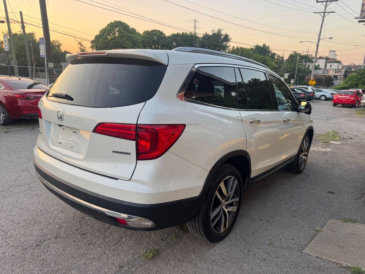 Used 2018 Honda Pilot Touring image 5