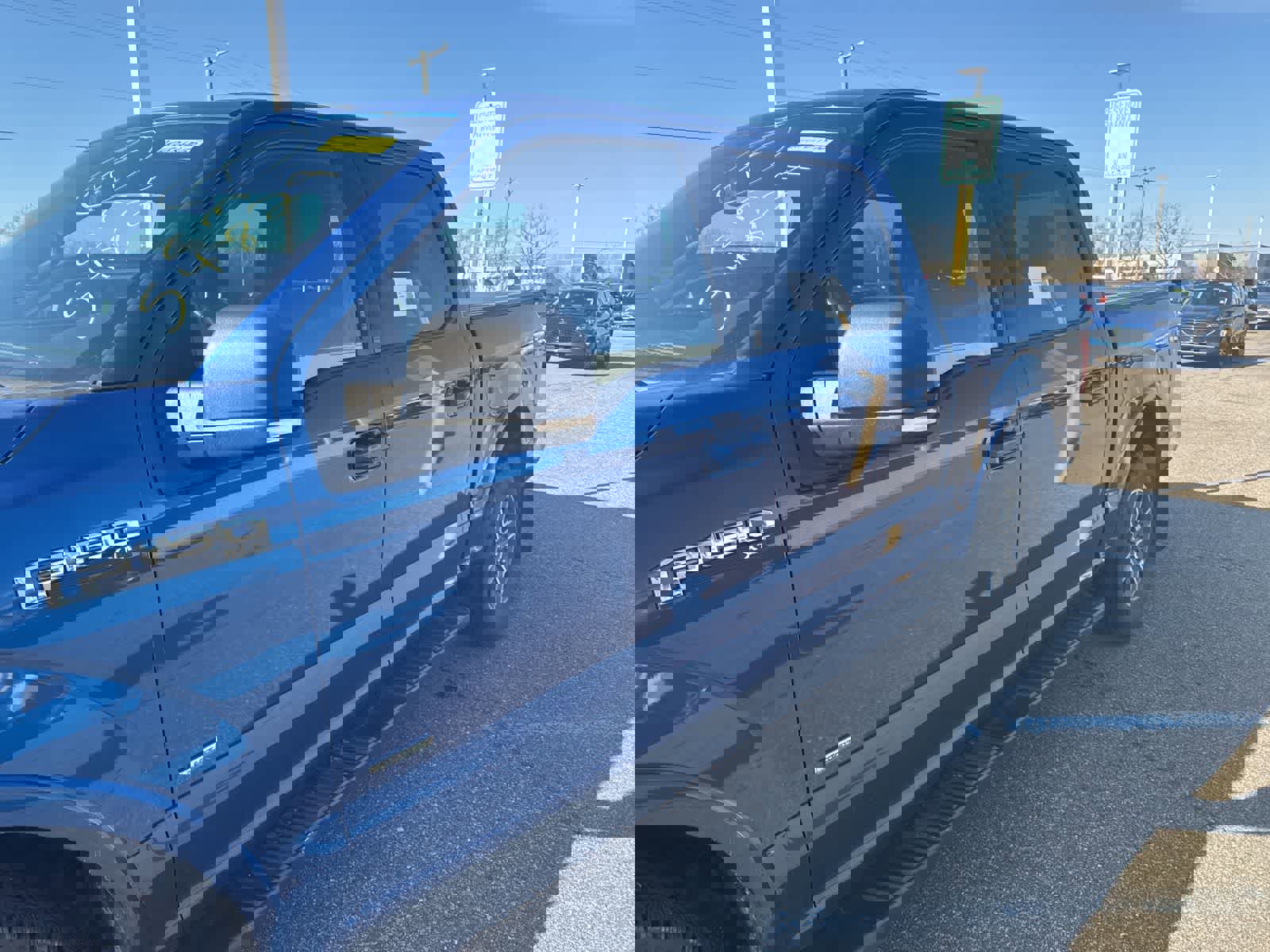 Used 2017 Ford F150 XLT w/ Equipment Group 302A Luxury image 16