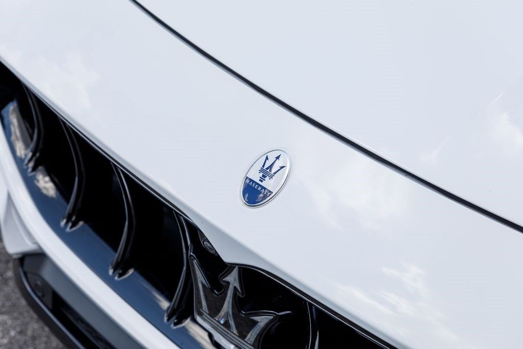 Certified 2023 Maserati Grecale Modena AWD/4WD image 42