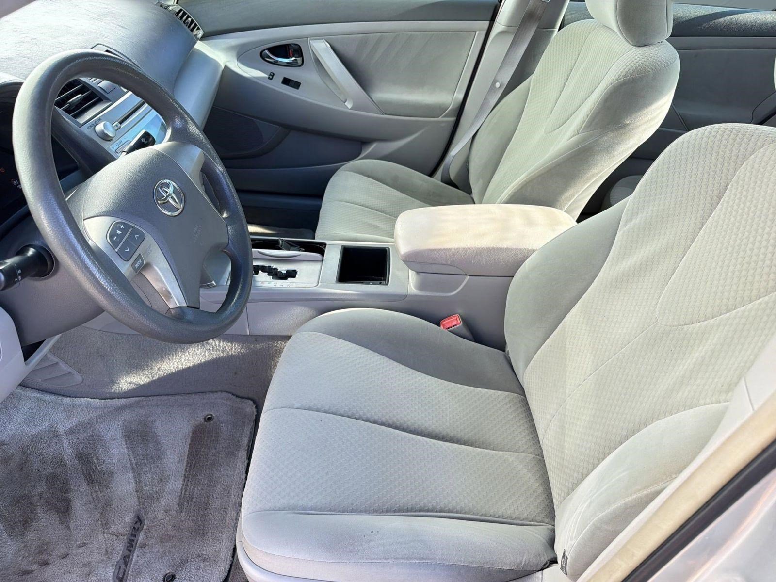 Used 2007 Toyota Camry LE image 5