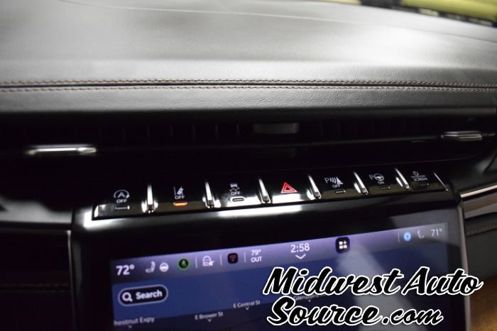 Used 2024 Jeep Grand Cherokee Summit image 22