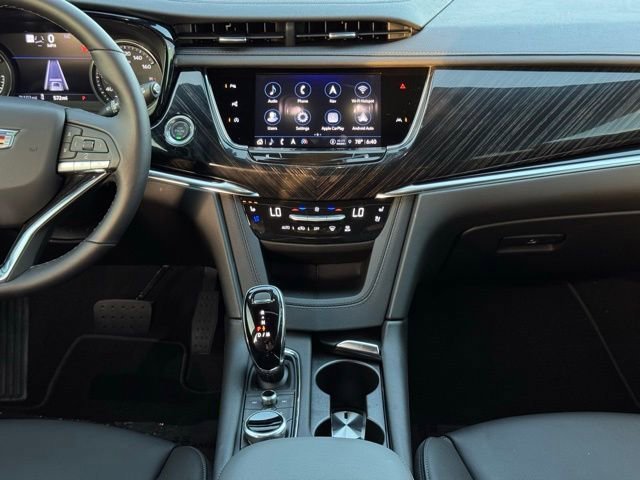 New 2025 Cadillac XT6 Premium Luxury w/ Technology Package FWD image 29