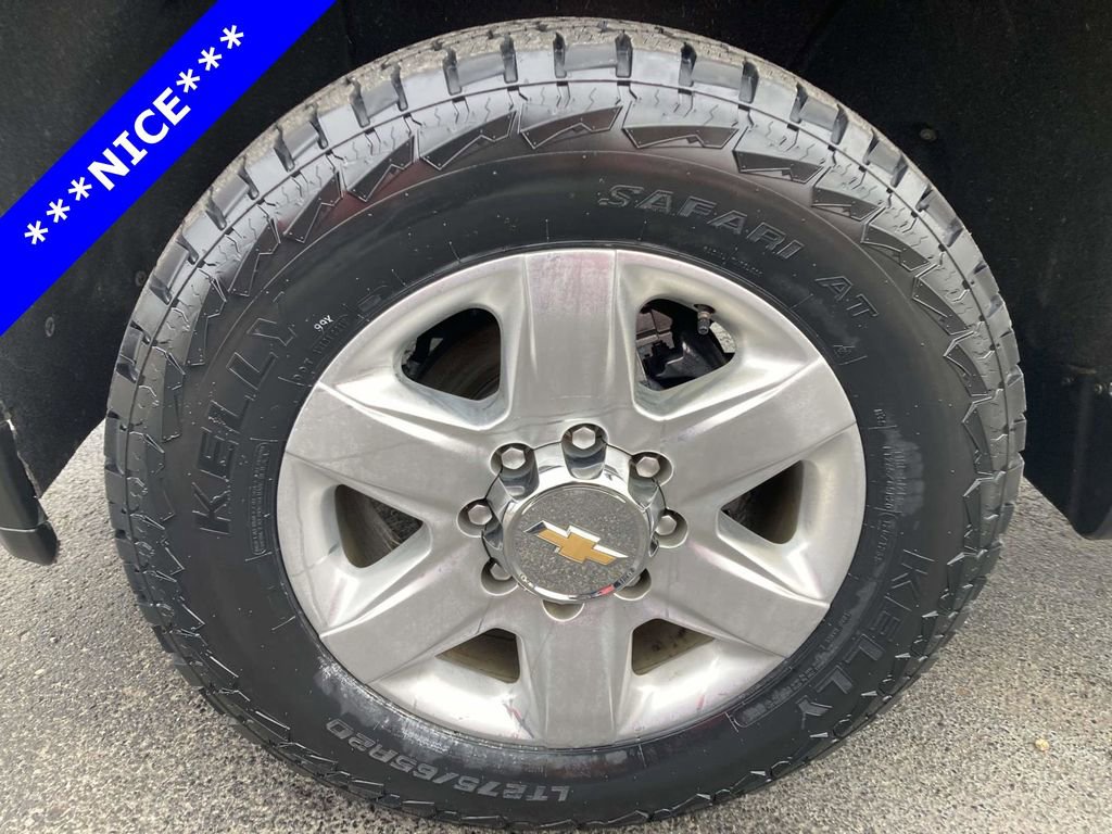 Used 2021 Chevrolet Silverado 2500 LTZ w/ LTZ Convenience Package image 10